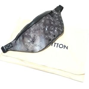 Louis Vuitton Monogram Galaxy Discovery Bum Bag Black Silver